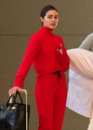 Olivia Culpo - Arrives at LAX Airport in Los Angeles