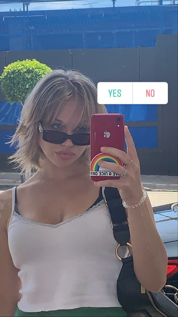 Olivia Deeble - Instagram and social media