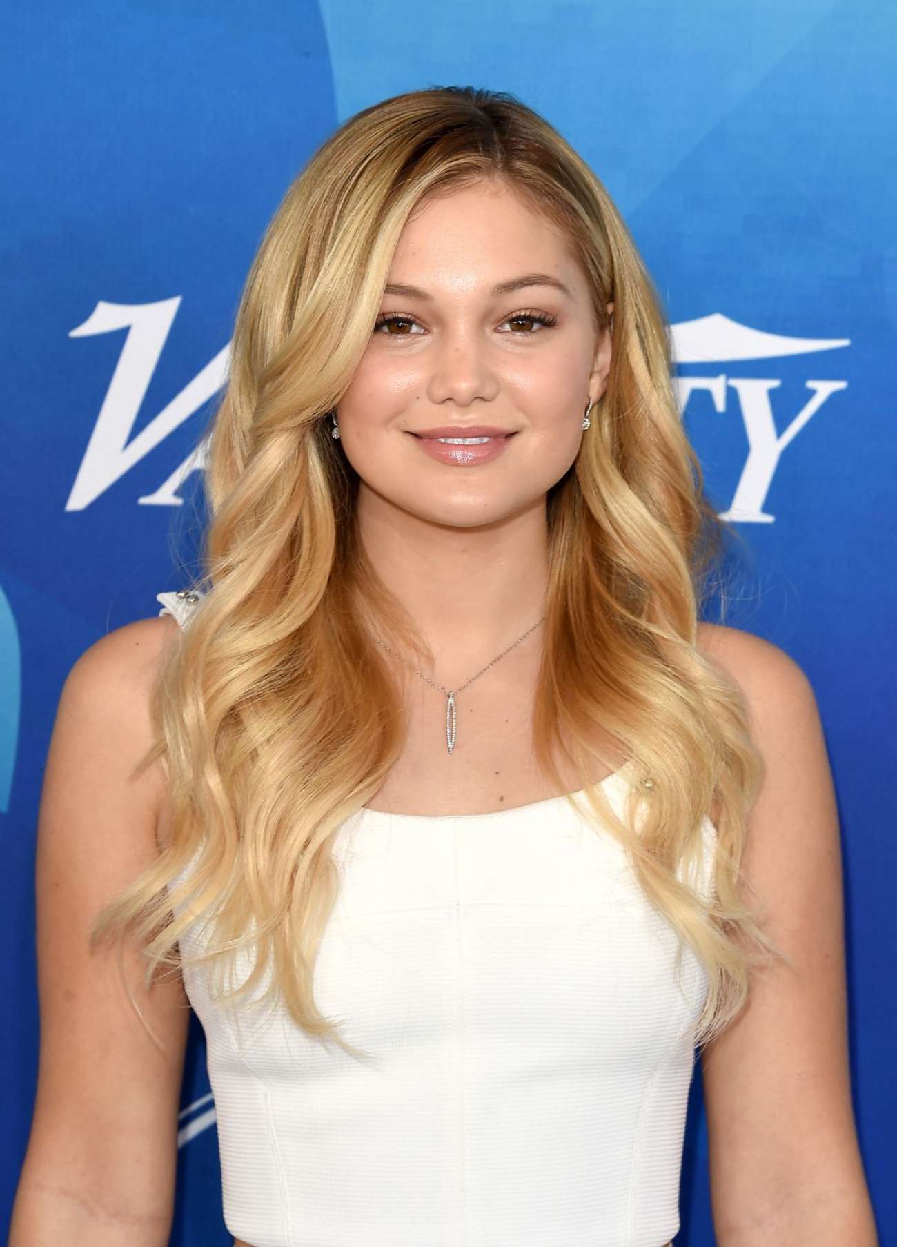 Olivia Holt 2015 : Olivia Holt: WWD And Varietys Stylemakers Event -33. 