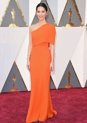Olivia Munn - 2016 Oscars in Hollywood