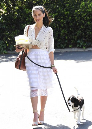 Olivia Munn - Walking her dog in LA
