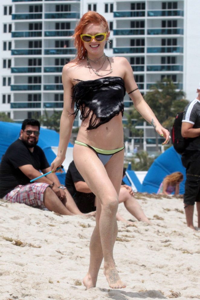 Olivia Nervo in Bikini on the beach in Miami