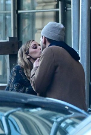 Olivia Palermo - Shares a kiss with Johannes Huebl in New York