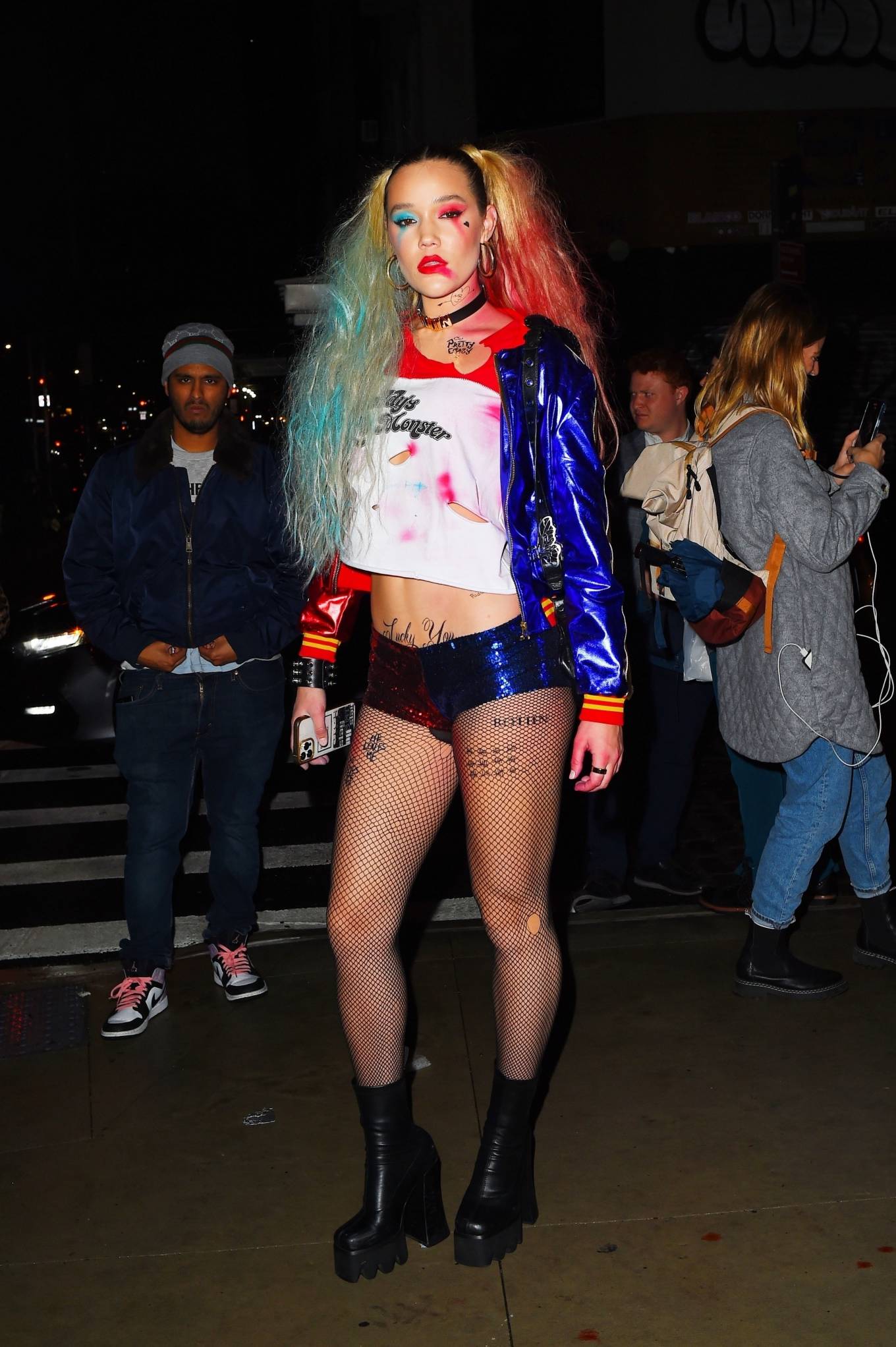 Olivia Ponton - Dresses as Harley Quinn for Heidi Klum's Halloween party in New York