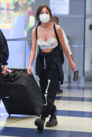 Olivia Rodrigo - Arrives at JFK Airport in New York