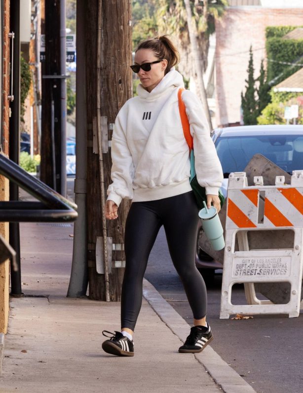Olivia Wilde - Arriving at gym session in Studio City