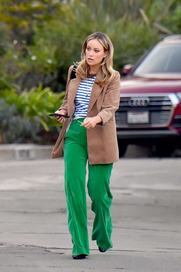 Olivia Wilde in Green Pants - Heading out to dinner in Los Angeles