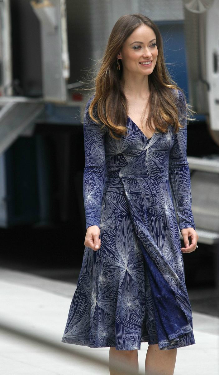 Olivia Wilde - Filming HBO Rock & Roll Show in NY