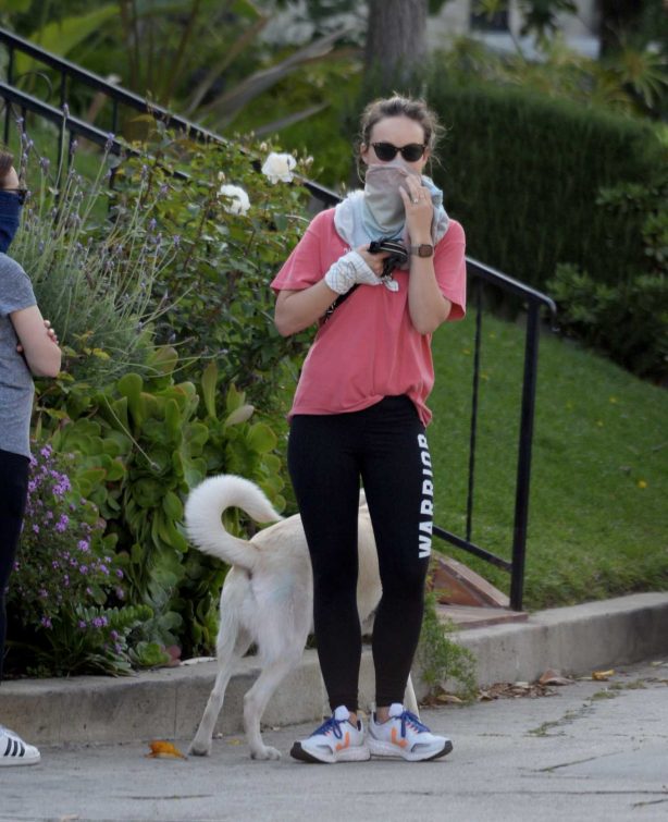 Olivia Wilde out for a stroll with her dog in Los Angeles