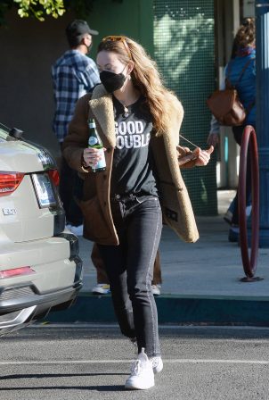 Olivia Wilde - Seen while picking up a guitar at a store in Los Angeles