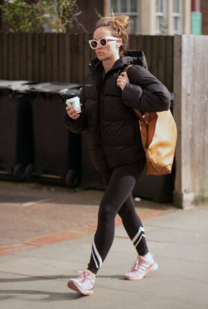 Olivia Wilde - Steps out make-up free in London