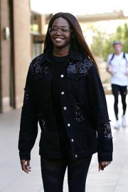 Otlile Mabuse - Arriving for Practice in Manchester