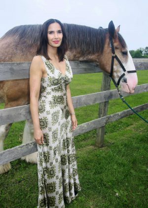 Padma Lakshmi - Hosting The James Beard Foundation's Chefs and Champange in The Hamptons Gallery