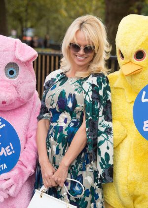 Pamela Anderson Joins PETA to Promote Vegan Food in London