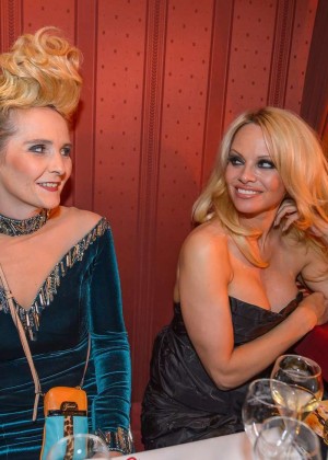 Pamela Anderson - Opera Ball Vienna 2016 in Vienna