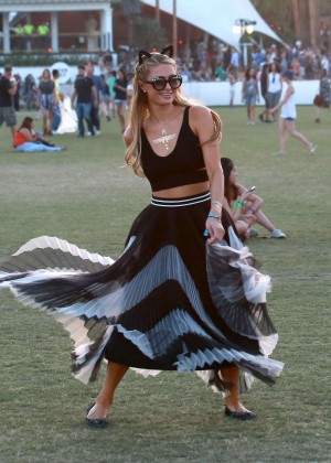 Paris Hilton - Coachella Music Festival in Indio