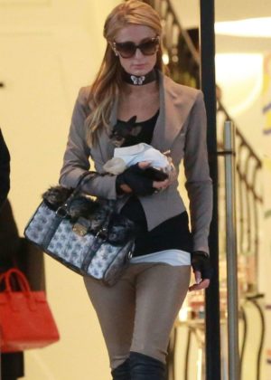 Paris Hilton - Shopping at Barneys New York in Beverly Hills