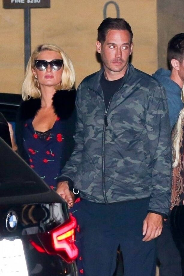 Paris Hilton - With Carter Reum on dinner date at Nobu in Malibu