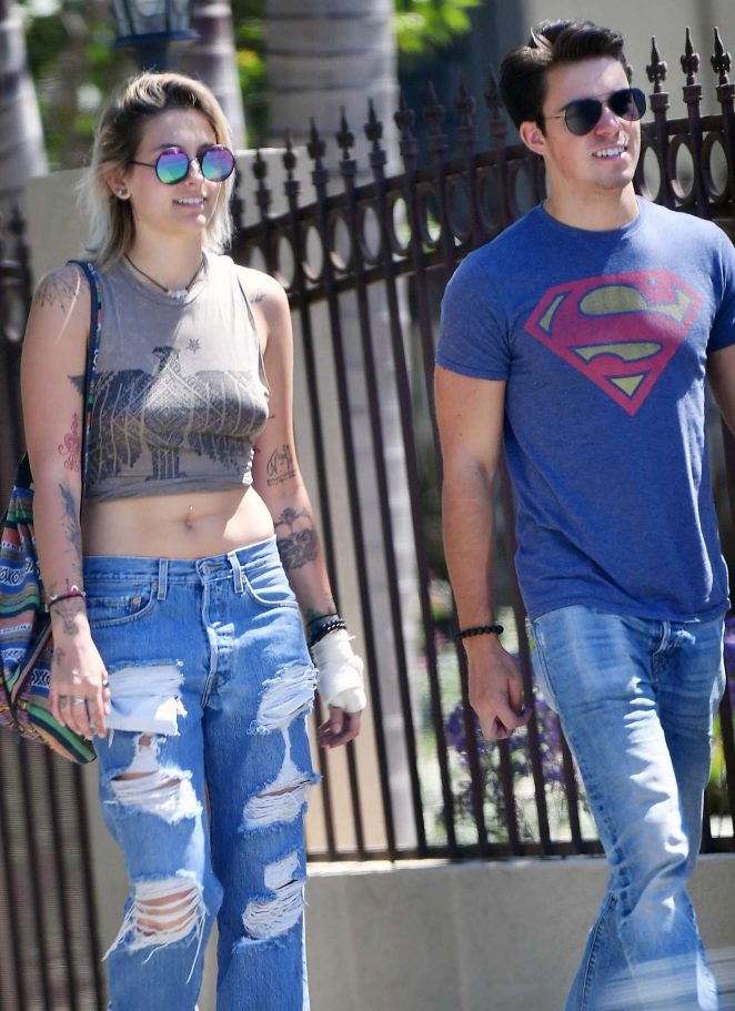 Paris Jackson and her boyfriend at Fratelli Cafe in West Hollywood