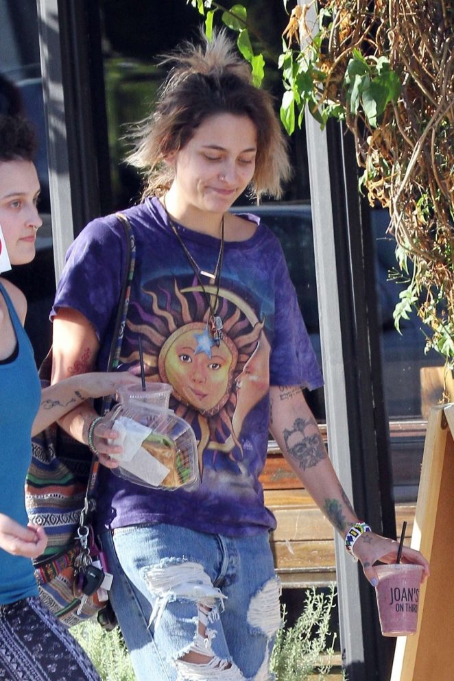 Paris Jackson out for lunch at Joan's On Third in Studio City
