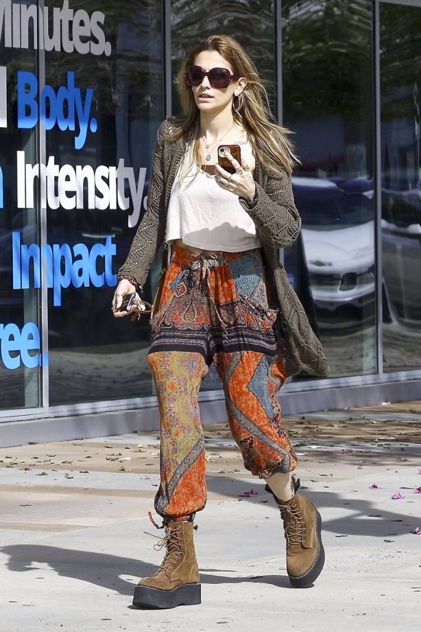 Paris Jackson - Spotted at Cienega Med Spa in West Hollywood