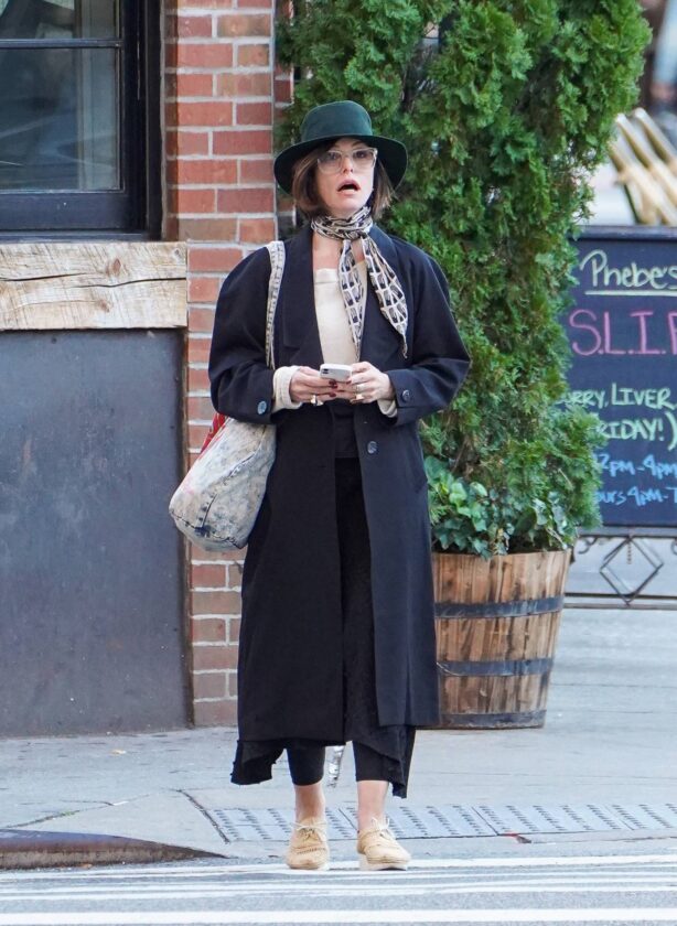 Parker Posey - Stepping out in New York