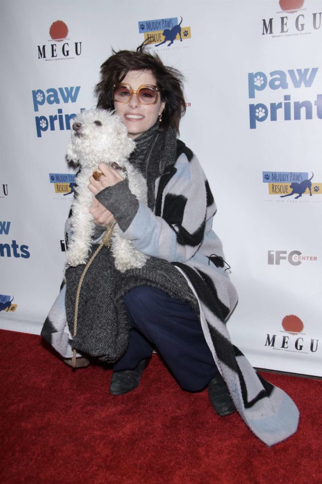 Parker Posey - The First Annual Paw Prints Paw-liday Screening in NYC