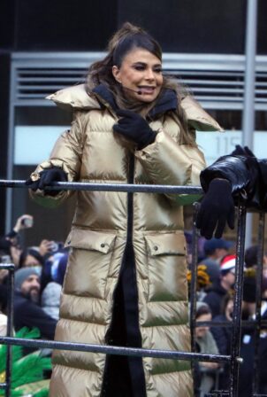 Paula Abdul - Seen at the 96th Macy's Thanksgiving Day Parade in New York