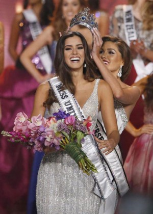 Miss Colombia Paulina Vega Crowned Miss Universe 2015 in Miami