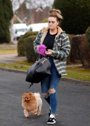 Perrie Edwards - Walking Her Dog in London