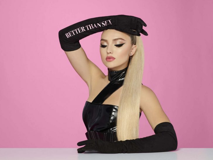 Peyton R List - 'Better Than Sex' TooFaced Eyeliner Campaign