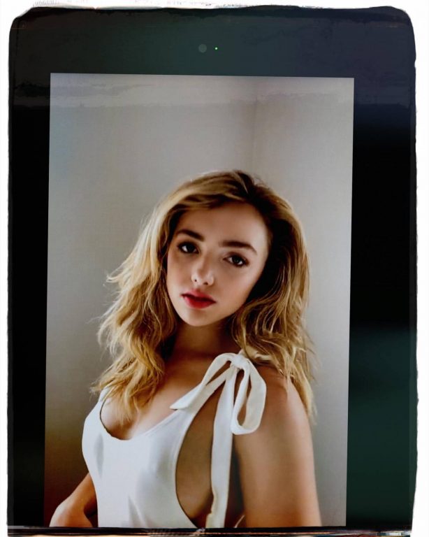 Peyton R List - Kat Irlin Facetime Photoshoot (April 2020)