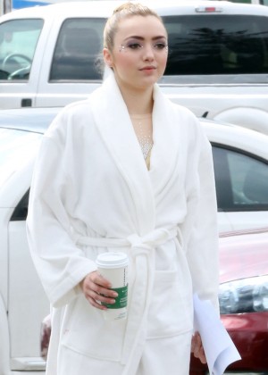 Peyton R List - On the Set of 'The Swap' in Toronto