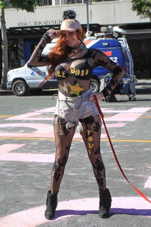 Phoebe Price - Posing at the Free Britney Spears Rally in Los Angeles