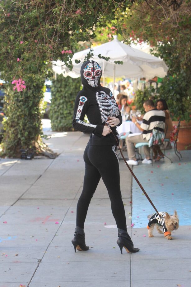 Phoebe Price - Posing in skeleton costume in Hollywood