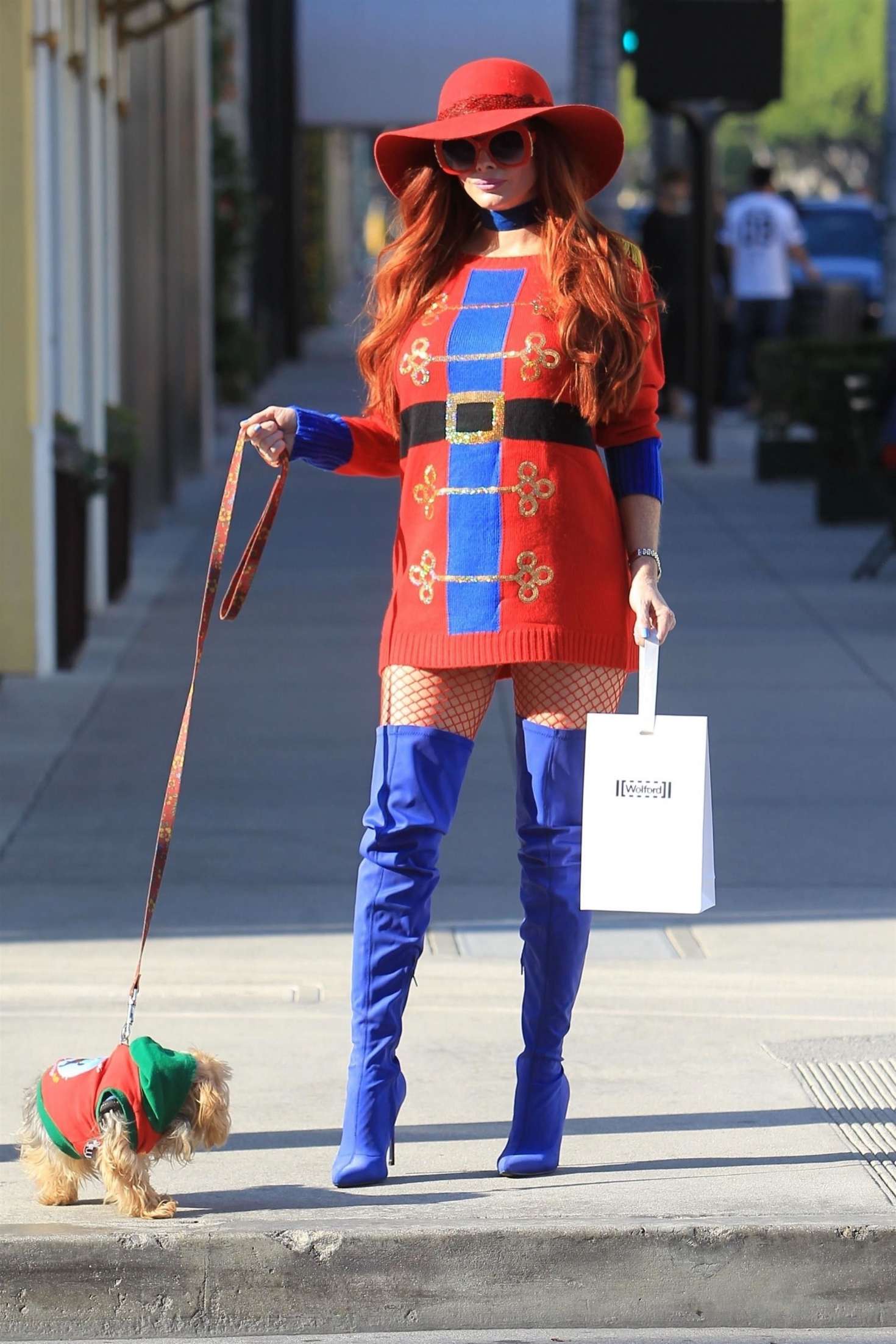 Phoebe Price 2018 : Phoebe Price: Shopping in Beverly Hills -01