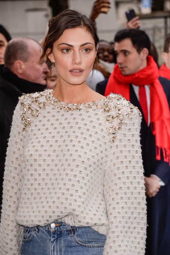 Phoebe Tonkin - Chanel Show at 2017 PFW in Paris