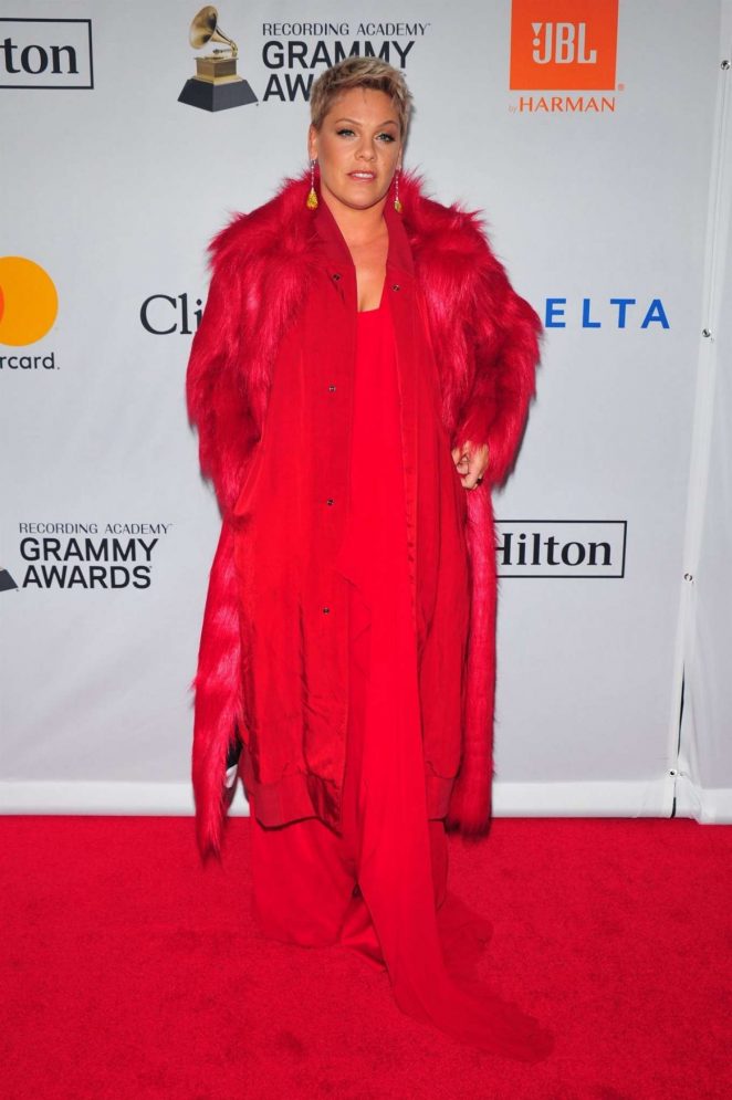 Pink - 2018 Pre-Grammy Gala and Salute to Industry Icons with Clive Davis in NY