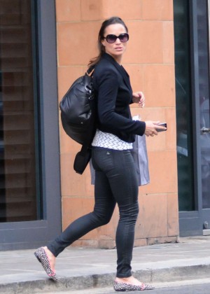 Pippa Middleton in Tight jeans out in London