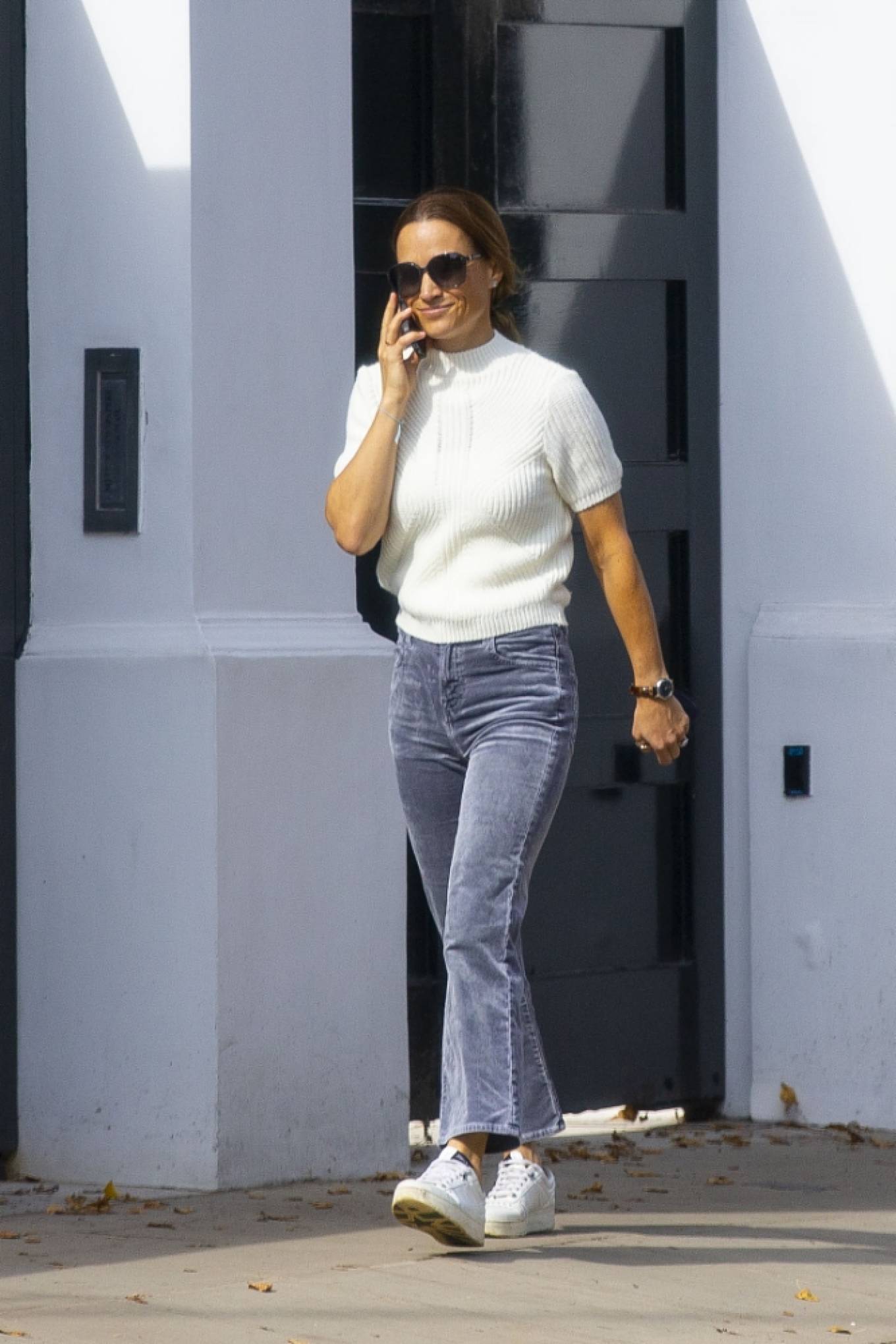Pippa Middleton 2021 : Pippa Middleton – Steps out in west London-16