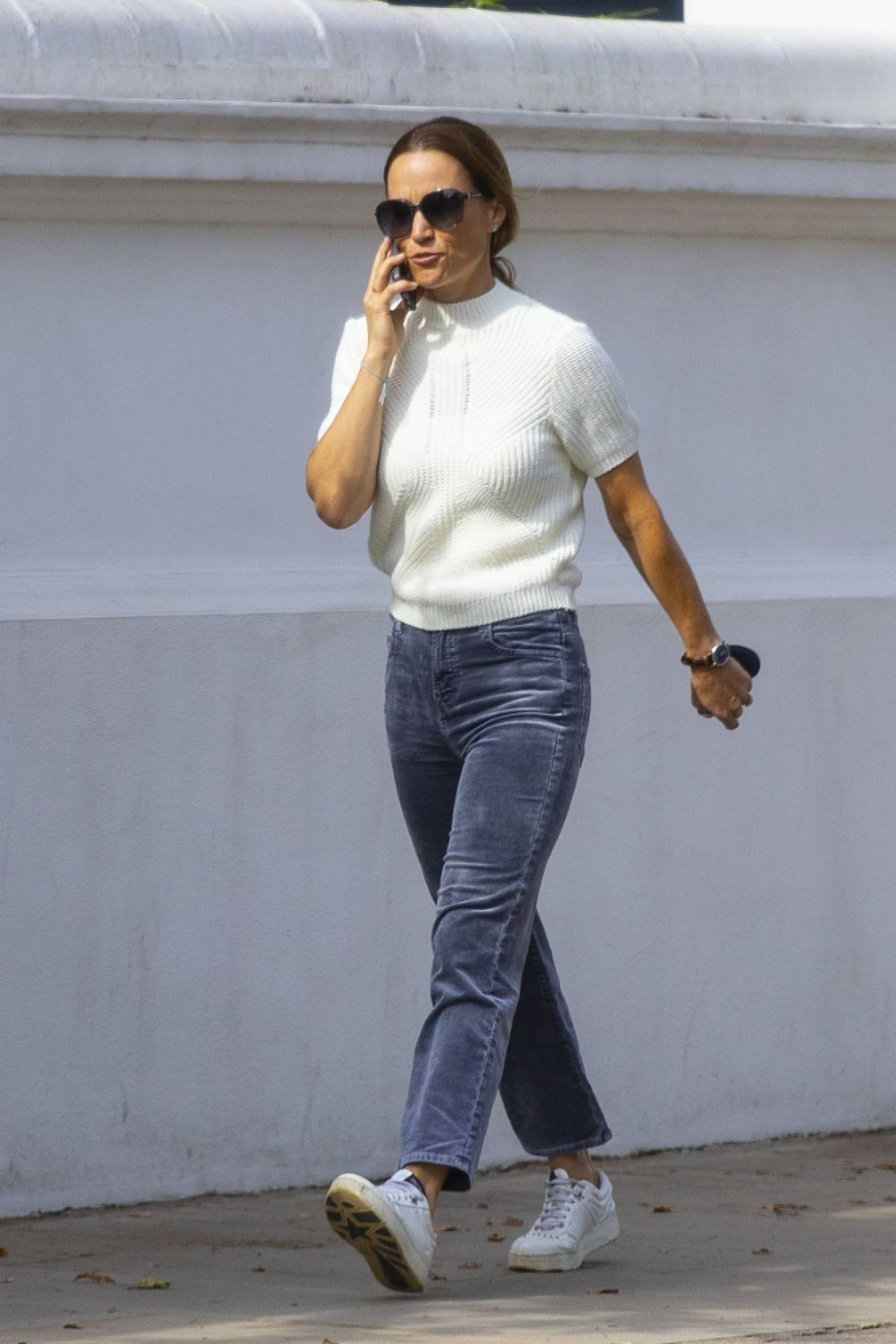 Pippa Middleton 2021 : Pippa Middleton – Steps out in west London-20