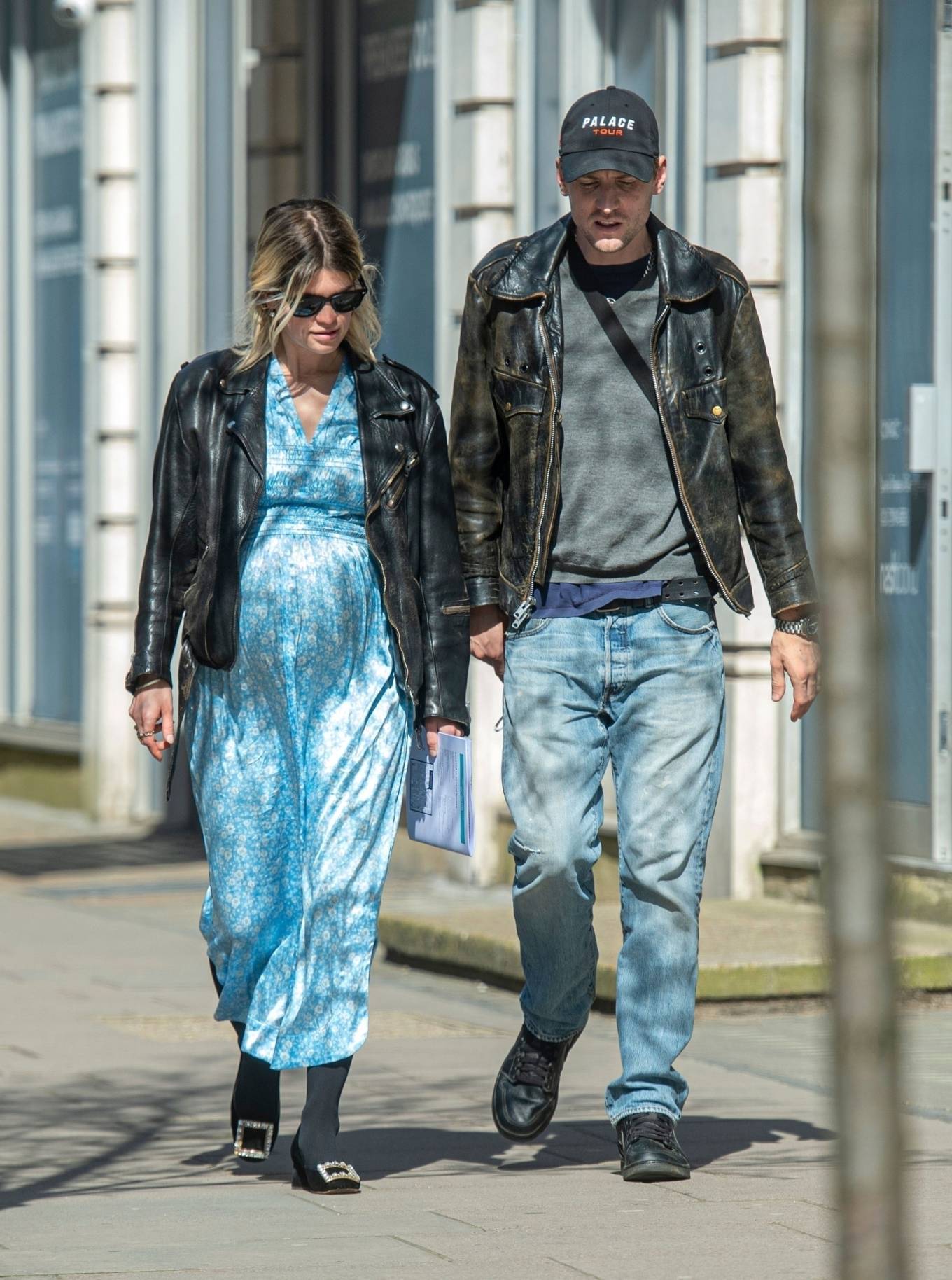 Pixie Geldof 2021 : Pregnant Pixie Geldof – Steps out in London-10