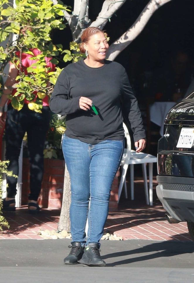 Queen Latifah at Mauro's Restaurant in Los Angeles
