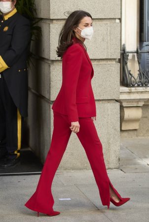 Queen Letizia of Spain - In all red attends the tribute to the figure of Clara Campoamor in Madrid