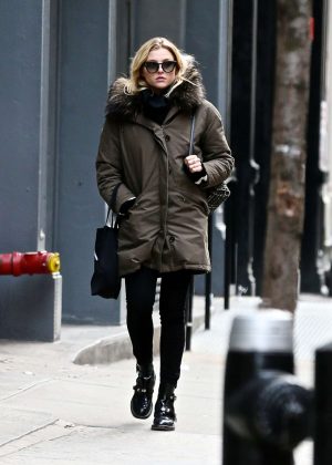 Rachel Hilbert out and about in New York