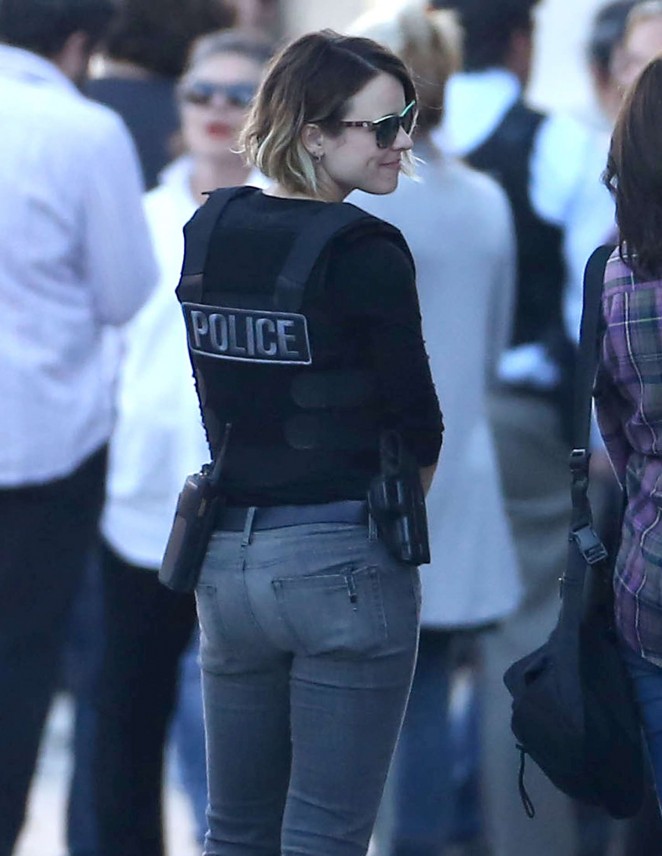 Rachel McAdams in Jeans - Filming "True Detective" set in LA