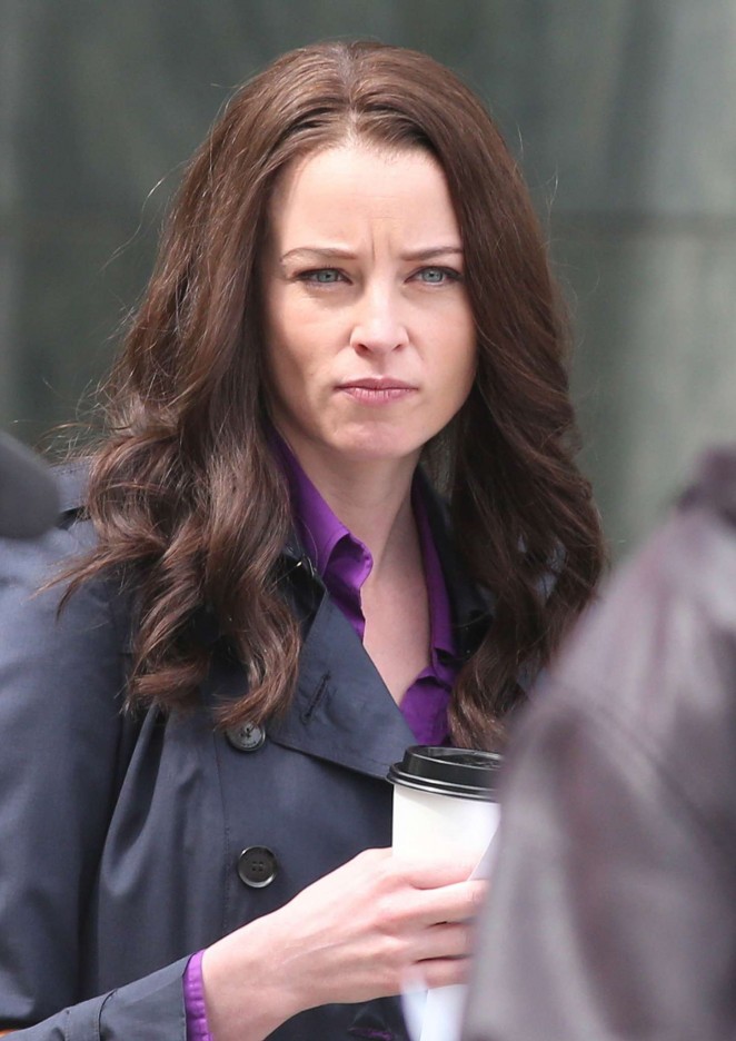 Rachel Nichols - Filming a scene for 'Continuum' in Vancouver