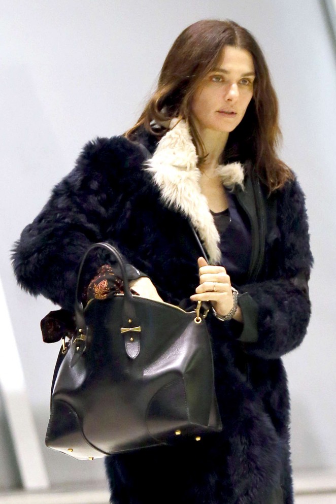 Rachel Weisz - Arrives at JFK Airport in New York City