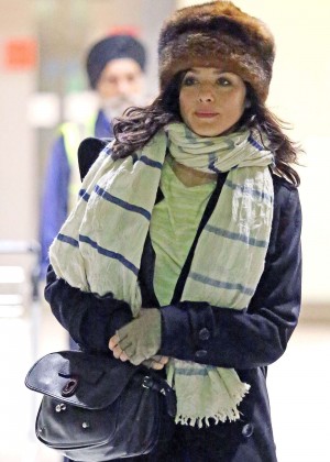 Rachel Weisz - Arriving at Heathrow Airport in London