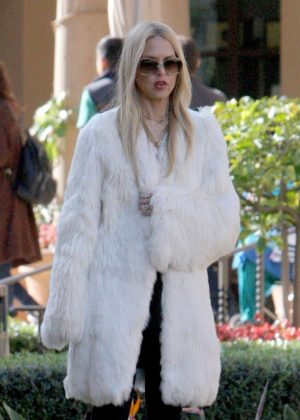 Rachel Zoe in White Fur Coat at a park in Los Angeles